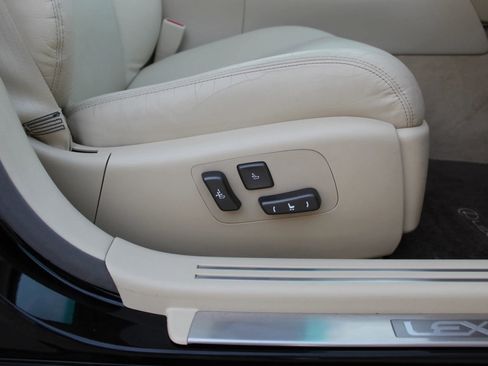 Used 2011 Lexus LS 460 w/ Luxury Value Edition image 30