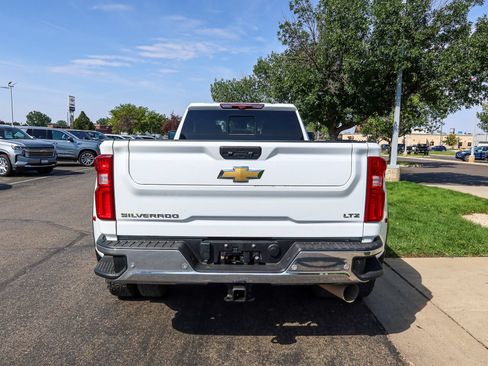 Used 2024 Chevrolet Silverado 3500 LTZ w/ LTZ Convenience Package AWD/4WD image 8