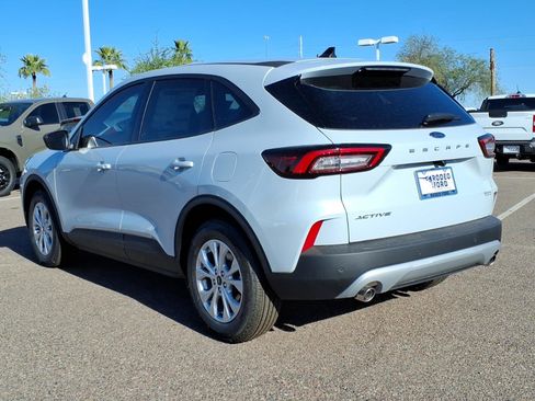 New 2026 Ford Escape Active w/ Active Premium Tech Pack image 3