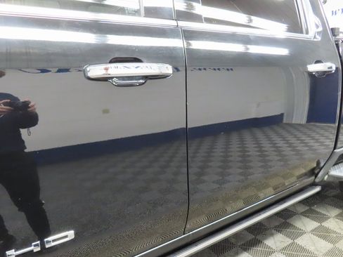 Used 2024 GMC Sierra 3500 Denali Ultimate image 44