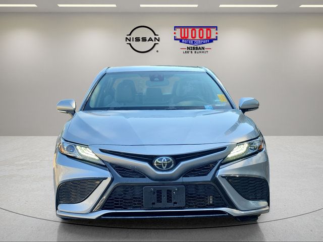 Used 2024 Toyota Camry XSE FWD image 6