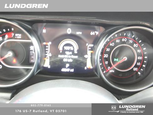 Used 2022 Jeep Wrangler Unlimited Rubicon w/ Dual Top Group AWD/4WD image 35