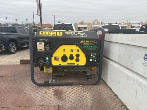 Used 2005 Chevrolet Silverado 3500 LT w/ Heavy-Duty Power Package image 15