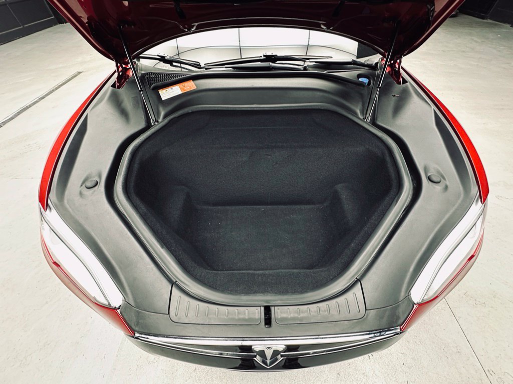 Used 2015 Tesla Model S 70D AWD/4WD image 40