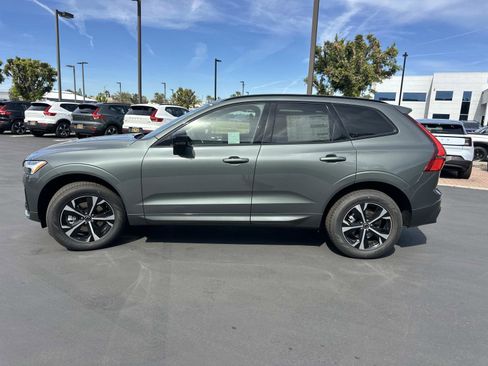 New 2026 Volvo XC60 B5 Core w/ Climate Package image 4