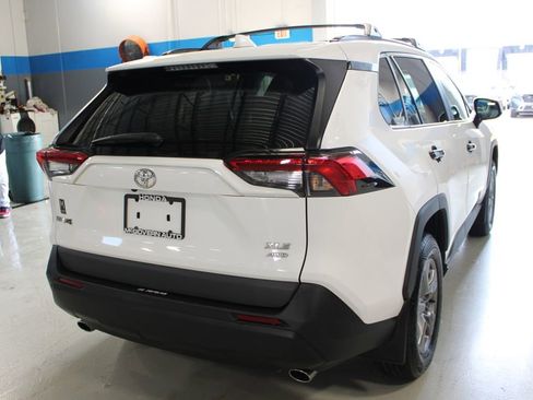 Used 2022 Toyota RAV4 XLE w/ Convenience Package AWD/4WD image 40