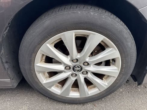 Used 2020 Toyota Camry LE w/ Convenience Package image 25