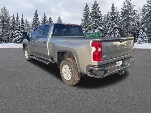 Used 2025 Chevrolet Silverado 2500 LT w/ Safety Package image 3
