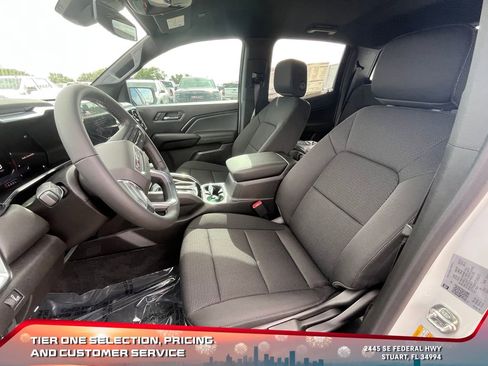 New 2026 GMC Canyon Elevation w/ Technology Package image 8