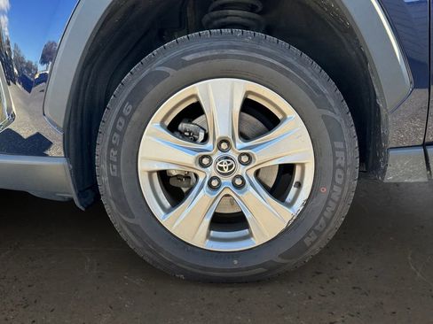 Used 2024 Toyota RAV4 XLE image 10