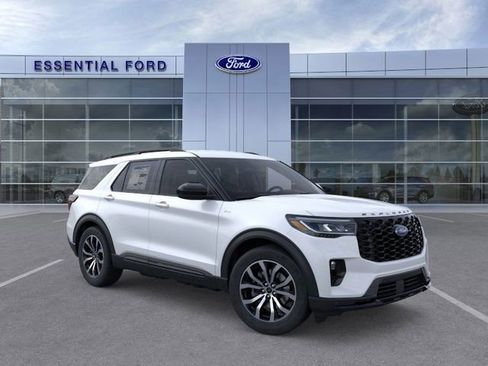 New 2025 Ford Explorer ST-Line image 7