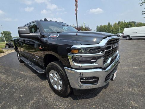New 2025 RAM 2500 Big Horn image 8