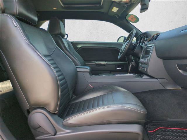 Used 2013 Dodge Challenger R/T RWD image 18