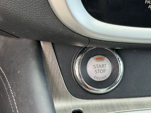 Used 2018 Nissan Murano S FWD image 30