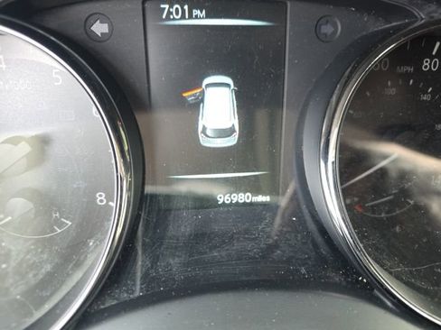 Used 2017 Nissan Rogue S w/ S Appearance Package FWD image 12