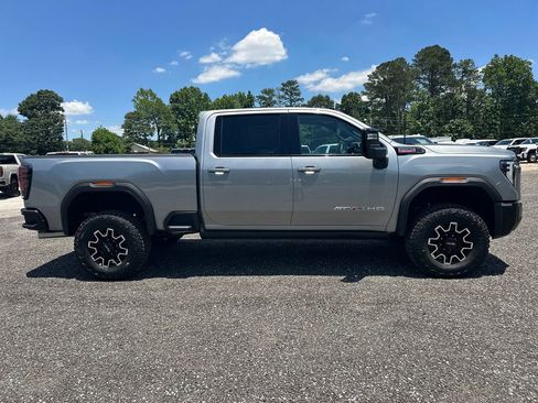 New 2026 GMC Sierra 2500 AT4X AWD/4WD image 5