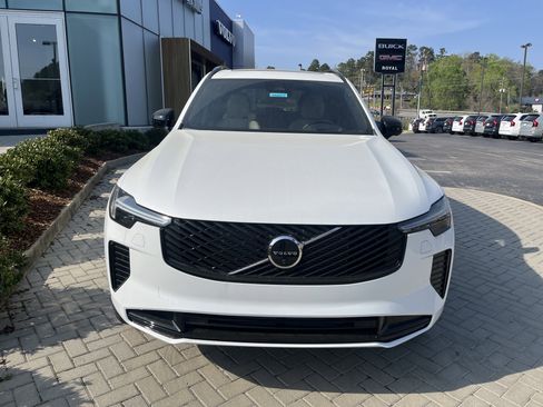New 2026 Volvo XC90 T8 Ultra w/ Lounge Package image 7
