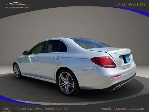 Used 2017 Mercedes-Benz E 300 image 6