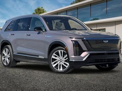 New 2026 Cadillac Vistiq Luxury w/ LPO, Floor Liner Package