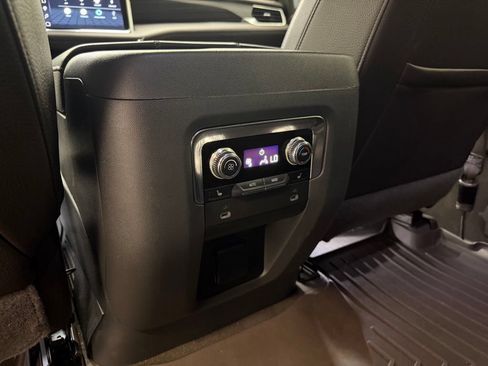 Used 2022 GMC Yukon Denali w/ Max Trailering Package AWD/4WD image 20