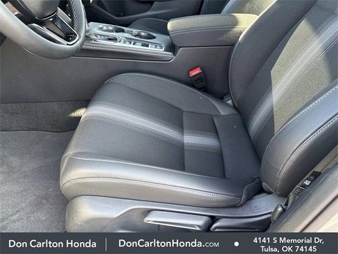 Certified 2025 Honda Civic Sport image 14