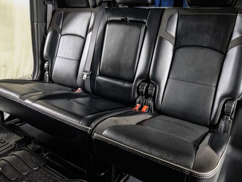 Used 2022 RAM 3500 Laramie w/ Night Edition image 32