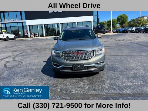 Used 2018 GMC Acadia Denali w/ Technology Package AWD/4WD image 2