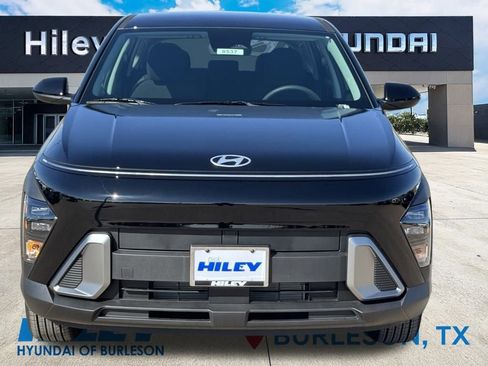 New 2026 Hyundai Kona SE image 7
