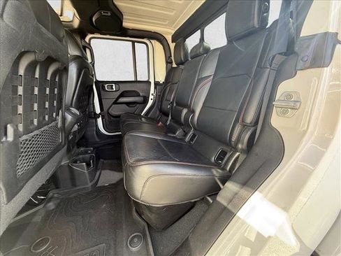 Used 2022 Jeep Gladiator Rubicon w/ LED Lighting Group AWD/4WD image 23