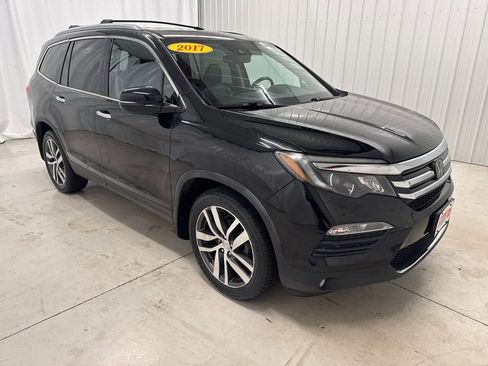 Used 2017 Honda Pilot Elite image 7