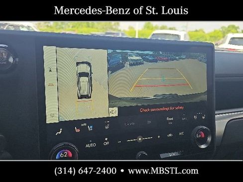 Used 2025 Lexus GX 550 w/ Accessory Package (2T) AWD/4WD image 31