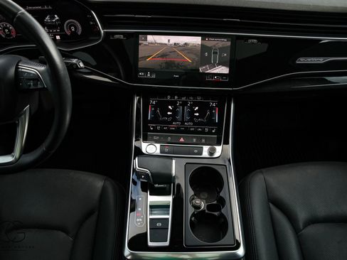 Used 2020 Audi Q7 2.0T Premium Plus w/ Premium Plus Package image 36