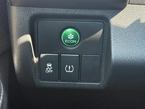 Used 2019 Honda HR-V Sport image 24