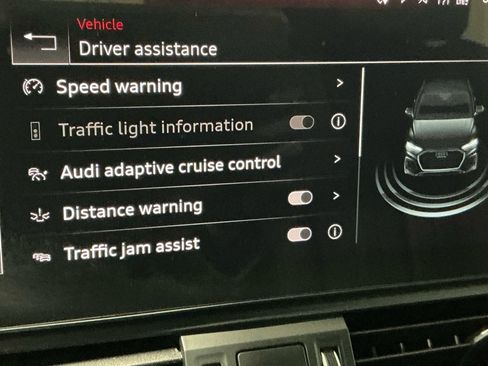 Used 2025 Audi Q5 2.0T Premium image 9