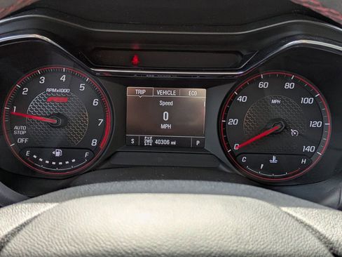 Used 2023 Chevrolet TrailBlazer RS w/ Sun and Liftgate Package image 29