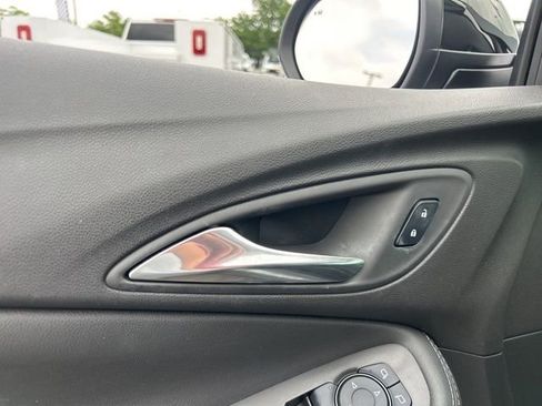 Used 2024 Buick Encore GX Sport Touring w/ Experience Buick Package FWD image 12