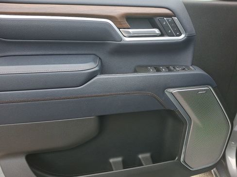 Used 2025 Chevrolet Silverado 3500 High Country w/ High Country Premium Package image 12