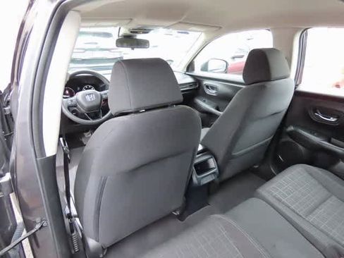 Used 2023 Honda HR-V LX image 14