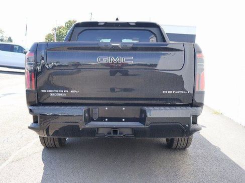 New 2025 GMC Sierra EV Denali image 5