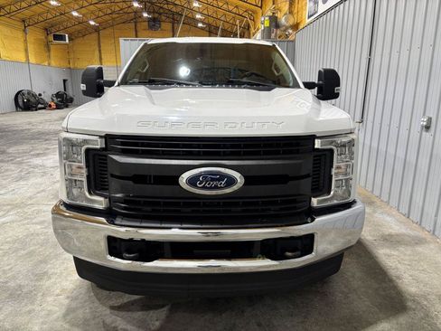 Used 2019 Ford F250 XL w/ Power Equipment Group AWD/4WD image 7