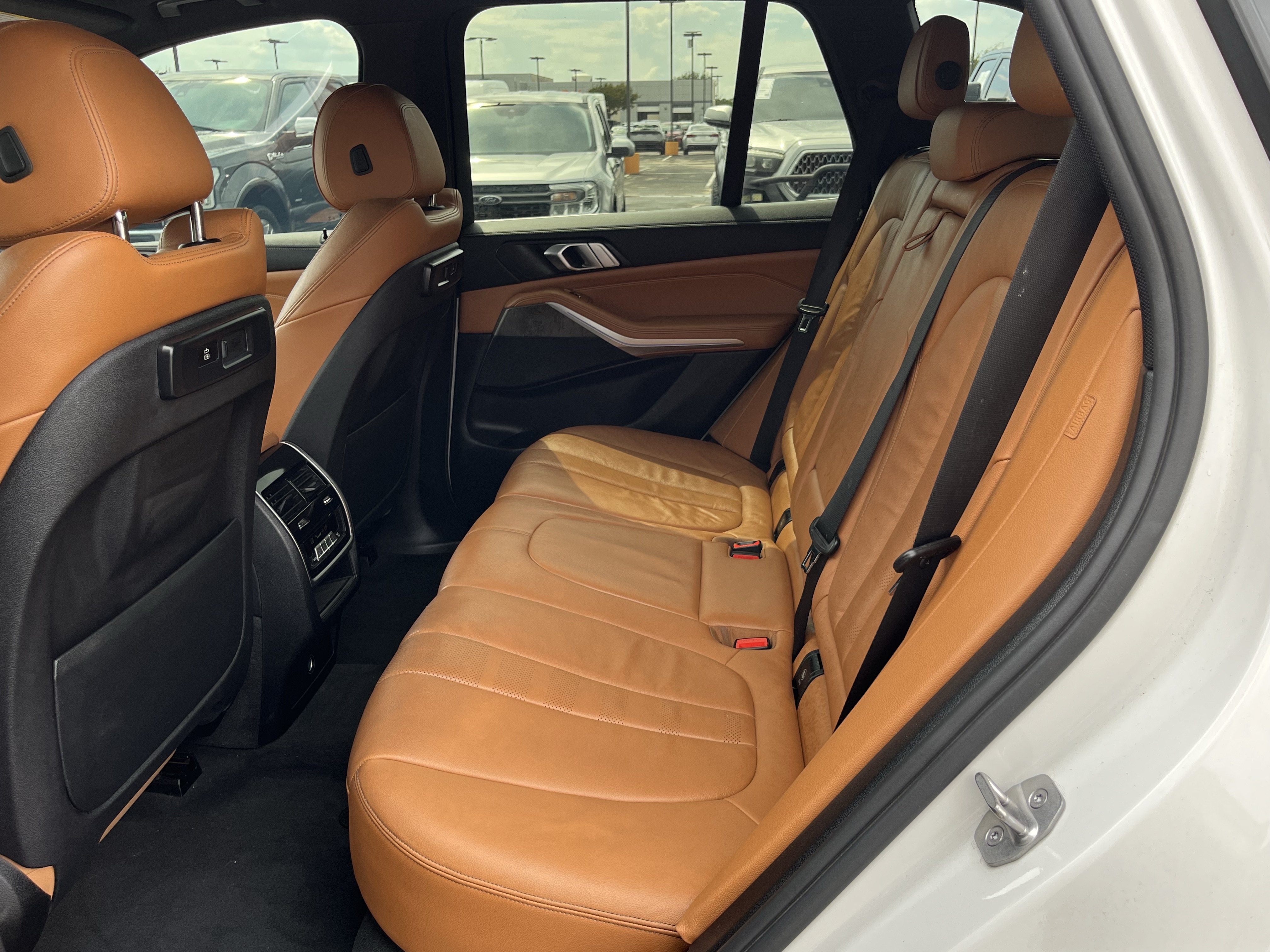 Used 2019 BMW X5 xDrive40i w/ Premium Package 2 AWD/4WD image 35