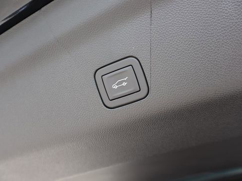 New 2026 Chevrolet Tahoe Premier AWD/4WD image 44