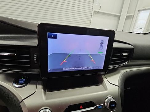 Used 2021 Ford Explorer XLT RWD image 19