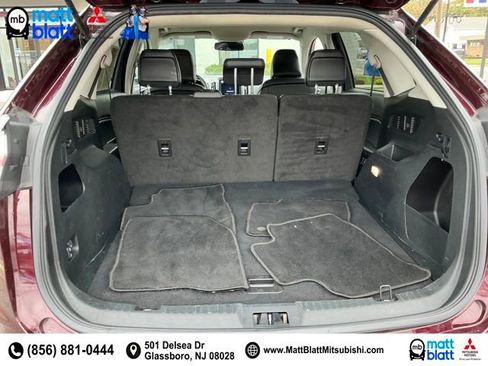 Used 2022 Ford Edge SEL image 25