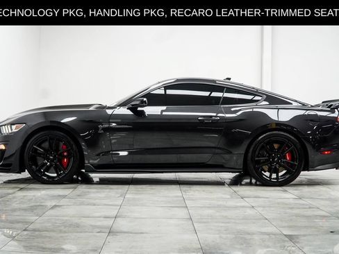 Used 2022 Ford Mustang Shelby GT500 w/ Technology Package RWD image 15