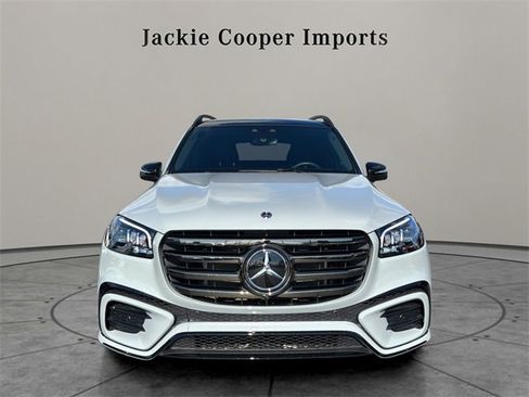 Certified 2025 Mercedes-Benz GLS 450 4MATIC image 8