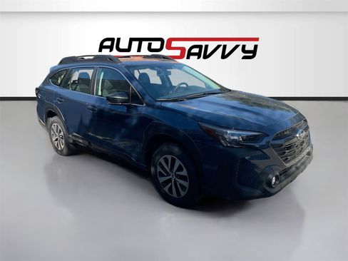 Used 2024 Subaru Outback 2.5i image 1