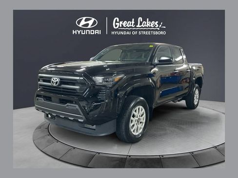 Used 2024 Toyota Tacoma SR AWD/4WD image 1
