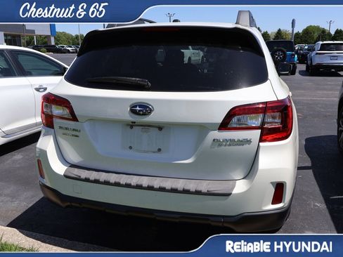 Used 2015 Subaru Outback 2.5i Premium image 22