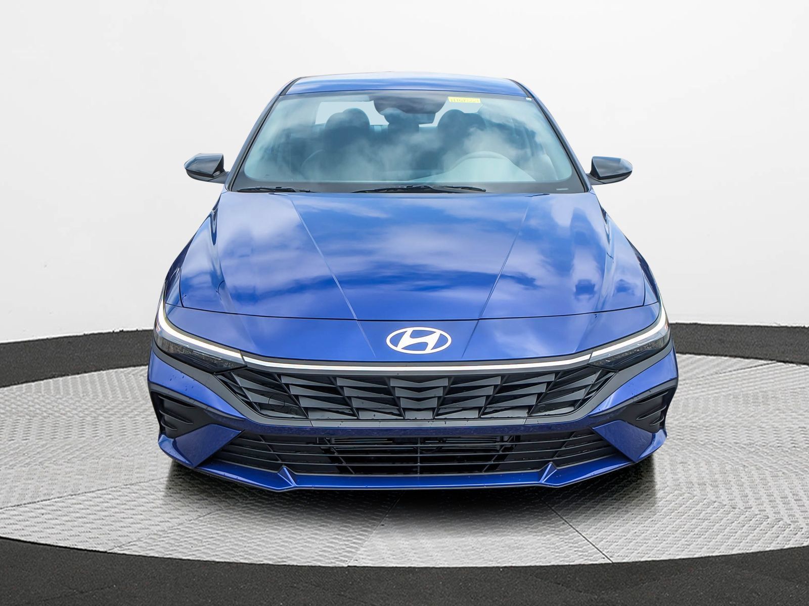 New 2025 Hyundai Elantra SEL FWD image 9